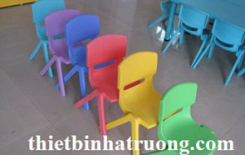 Ghế nhựa đúc YUCAI